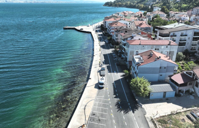 Gölcük Ulaşlı sahilindeki kıyı düzenlemesi